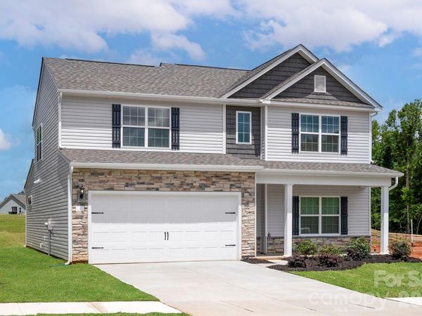 6614 Fairford Drive , Charlotte, NC 28215