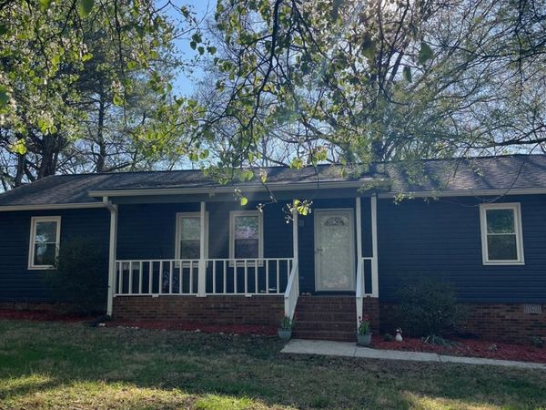 692 Radcliff Place NW, Concord, NC 28027