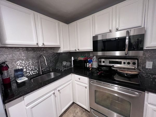 50 Seymour St, Unit 8, Boston, MA 02131