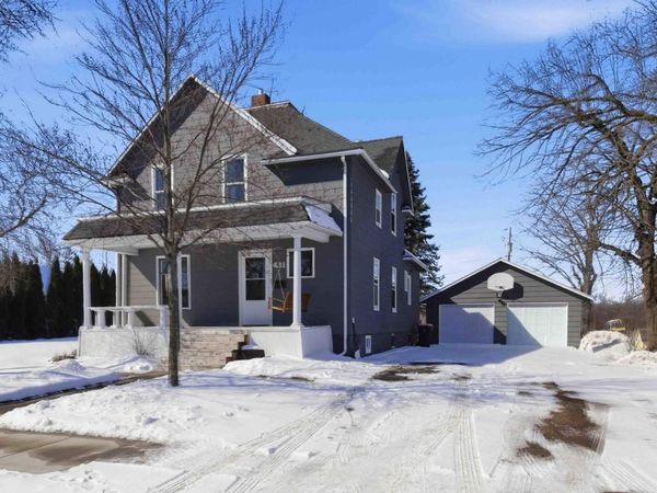 421 2nd Street NE, Staples, MN 56479