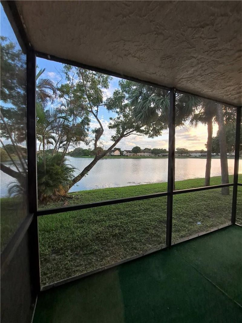9838 Nob Hill Court, Unit 9838, Sunrise, FL 33351 Photo