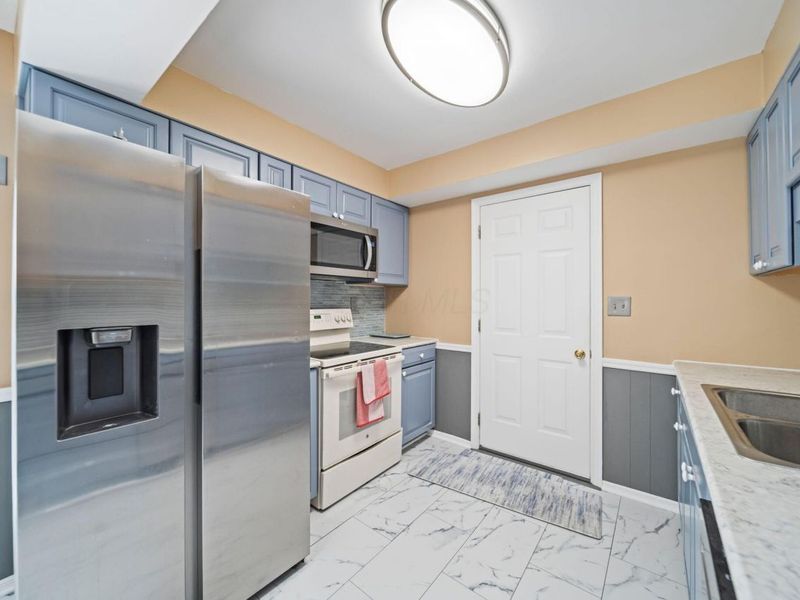 281 Woodsview Drive , Jeffersonville, OH 43128 Photo 9