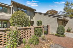 45 Wappoo Creek Place photo 4