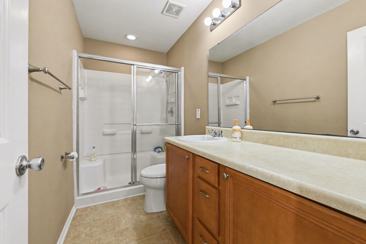 607 Grassy Hill Road Photo 16