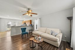 607 Grassy Hill Road photo 4