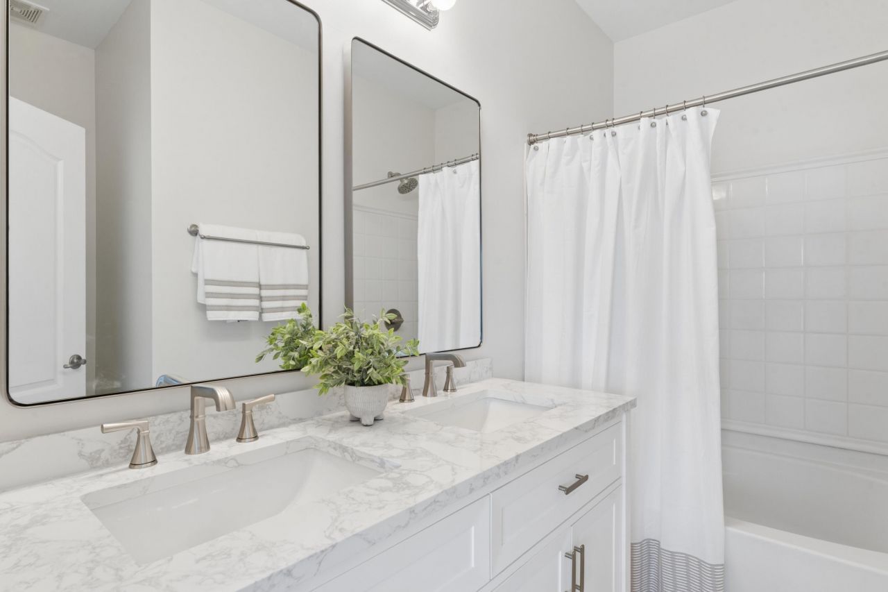 808 Rue Drive Photo 19