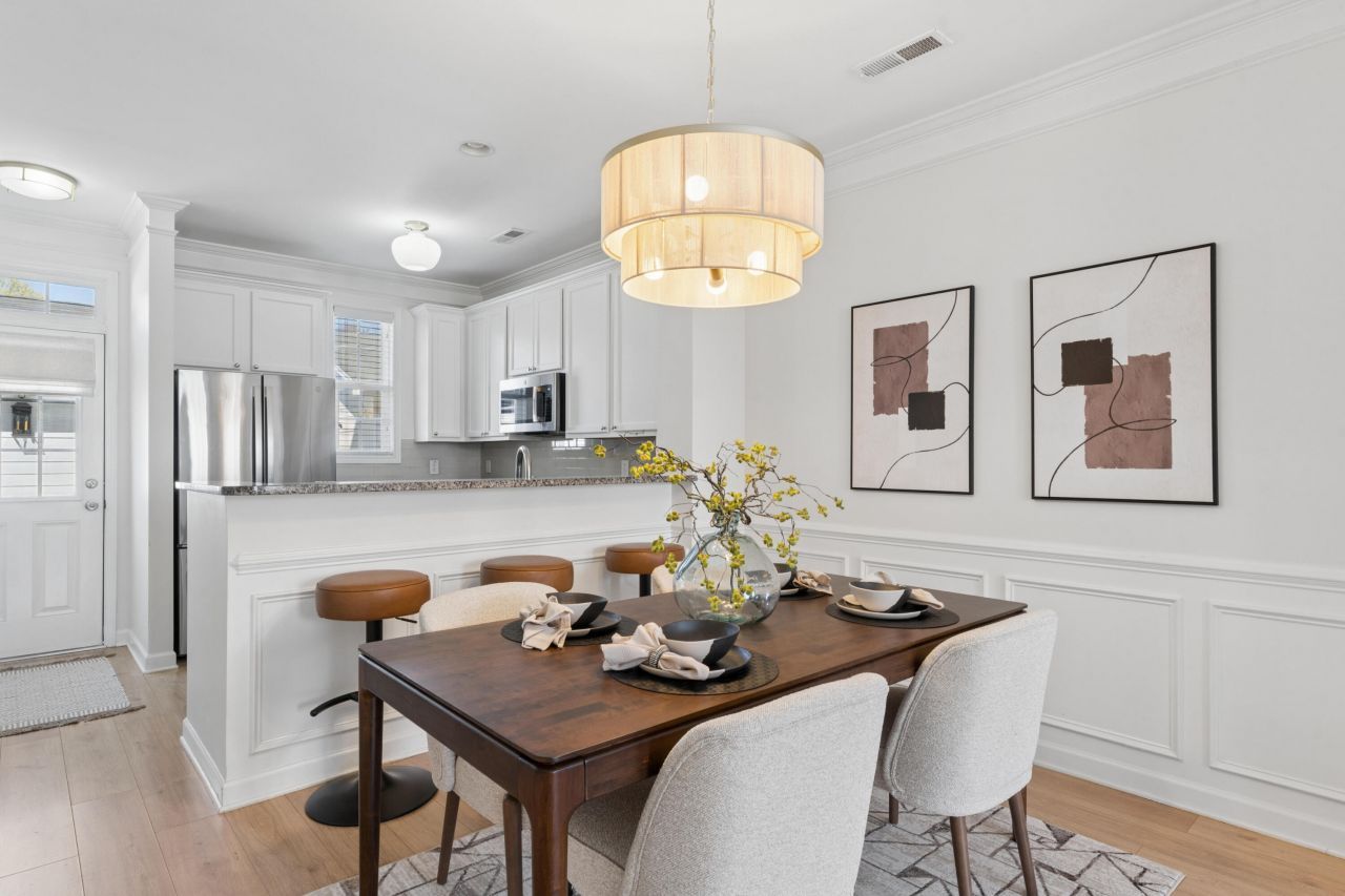 808 Rue Drive Photo 8