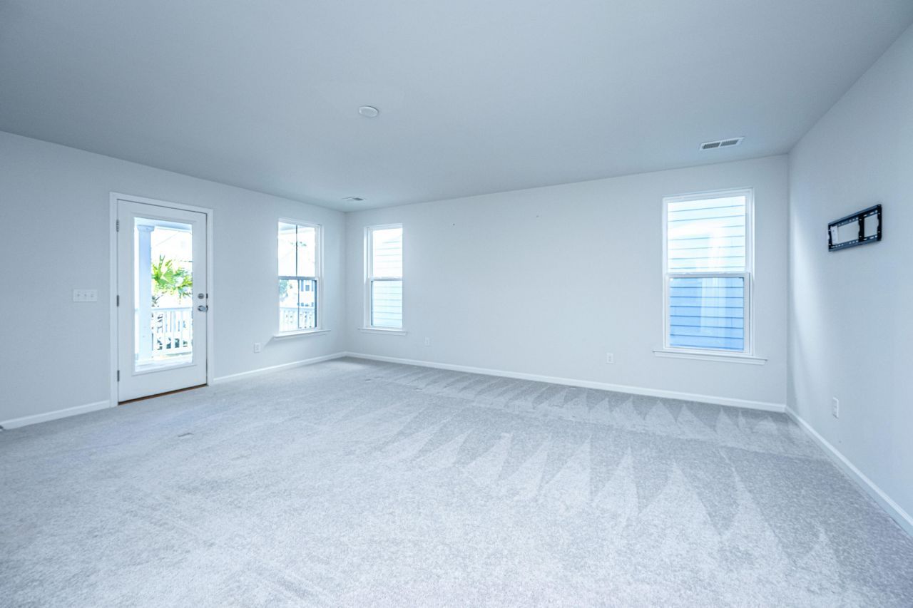 2050 Utsey Street Photo 19