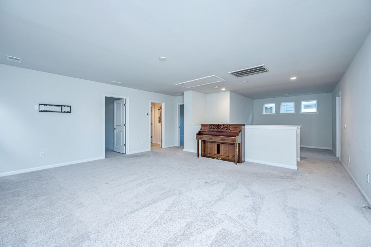 2050 Utsey Street Photo 21