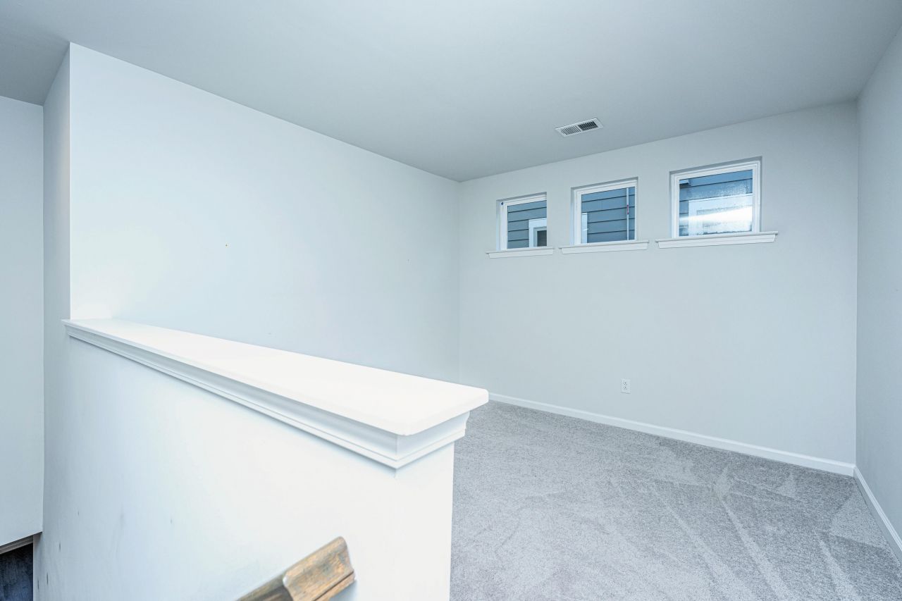 2050 Utsey Street Photo 23