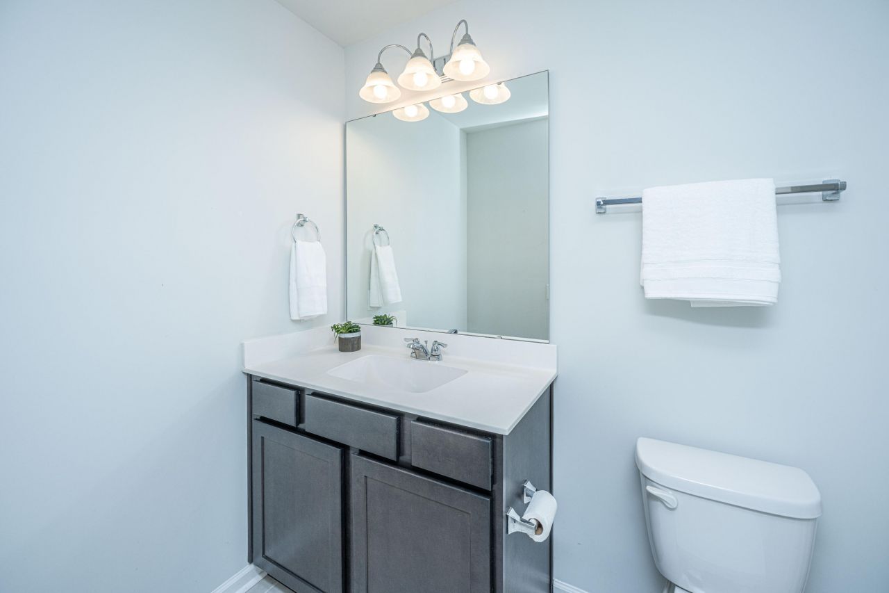 2050 Utsey Street Photo 26