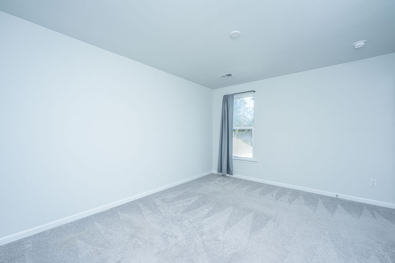 2050 Utsey Street Photo 30