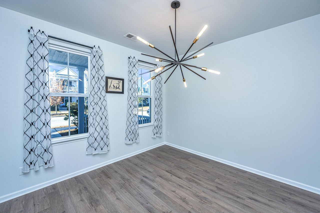 2050 Utsey Street Photo 4