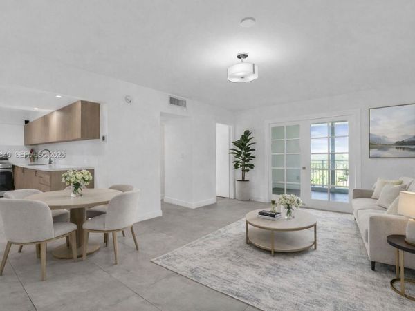 1251 NE 108th St , Unit 810, Miami, FL 33161