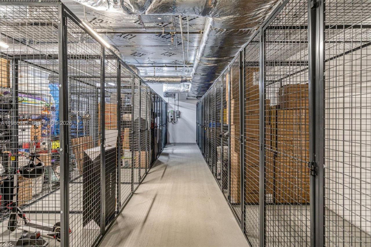 1135 103rd St , Unit 406, Bay Harbor Islands, FL 33154 Photo