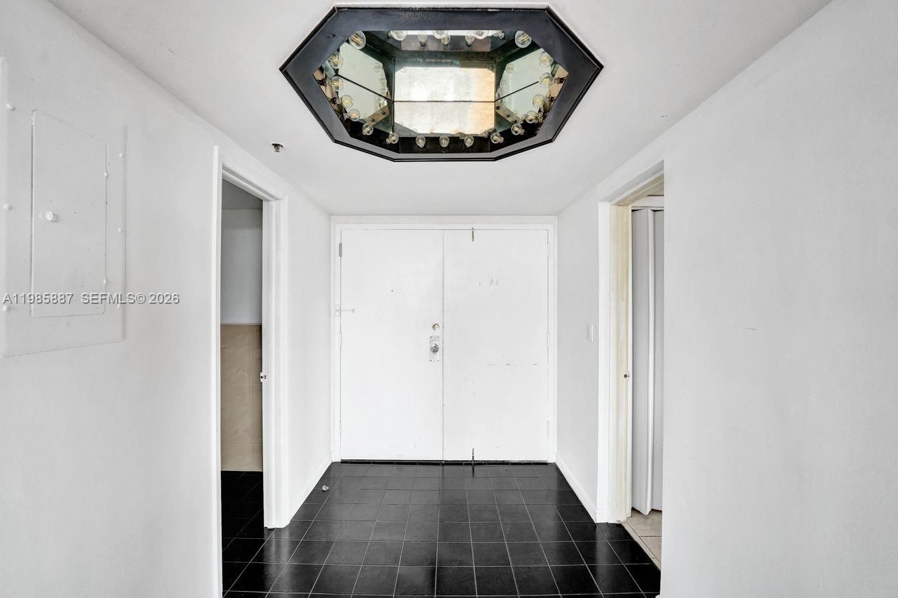 4001 Hillcrest Dr, Unit 602-4, Hollywood, FL 33021 Photo