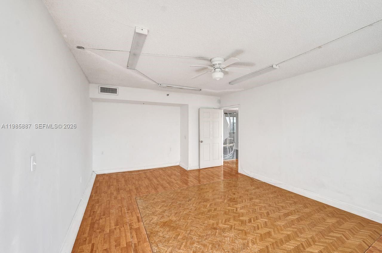 4001 Hillcrest Dr, Unit 602-4, Hollywood, FL 33021 Photo