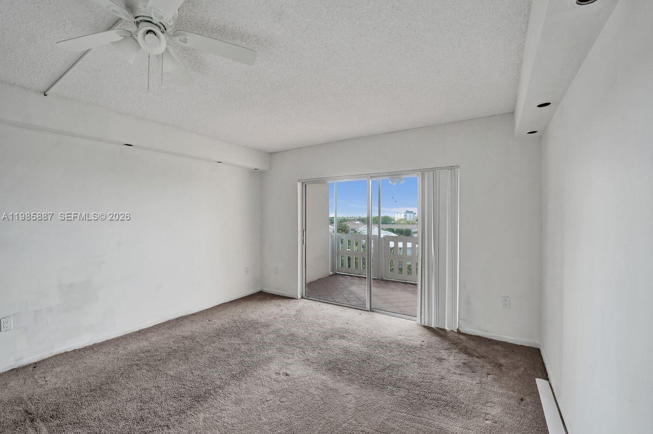 4001 Hillcrest Dr, Unit 602-4, Hollywood, FL 33021 Photo