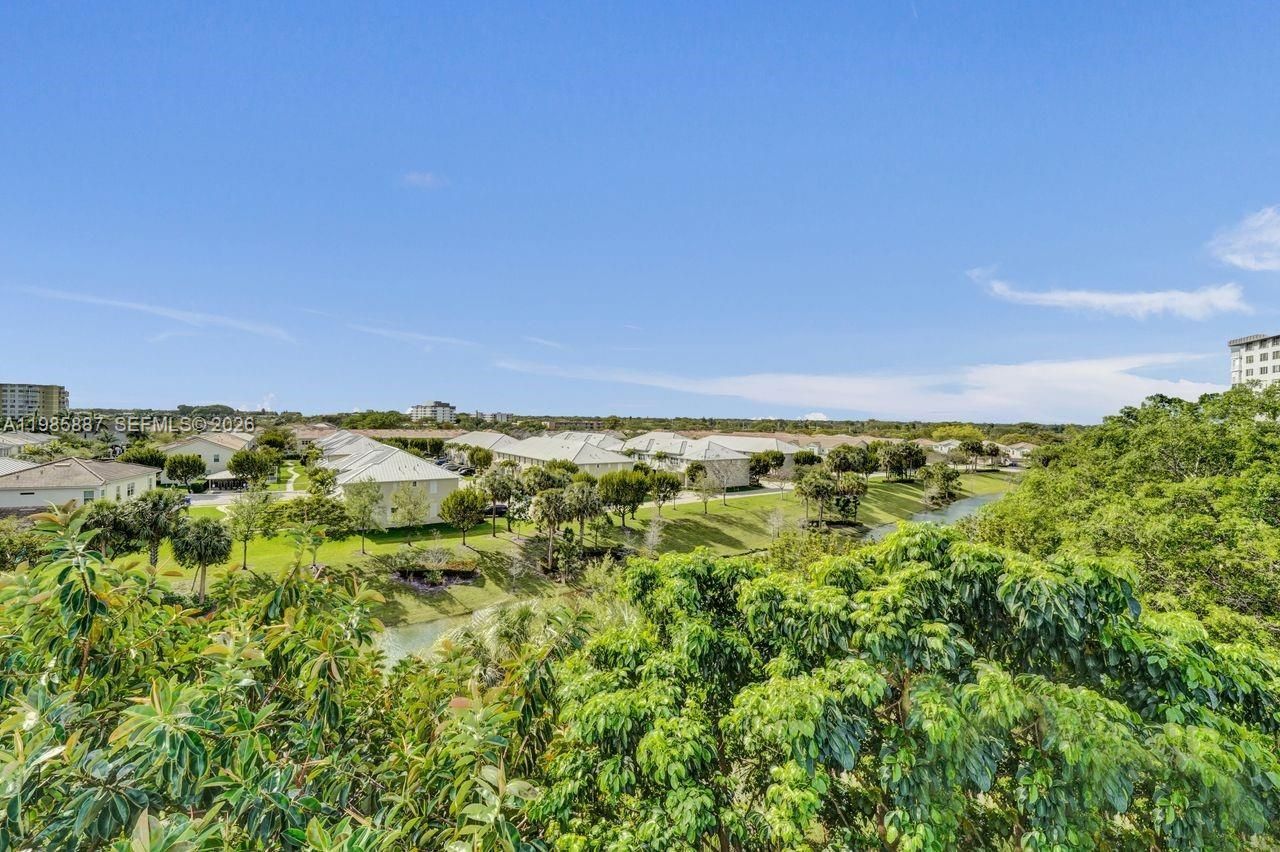 4001 Hillcrest Dr, Unit 602-4, Hollywood, FL 33021 Photo