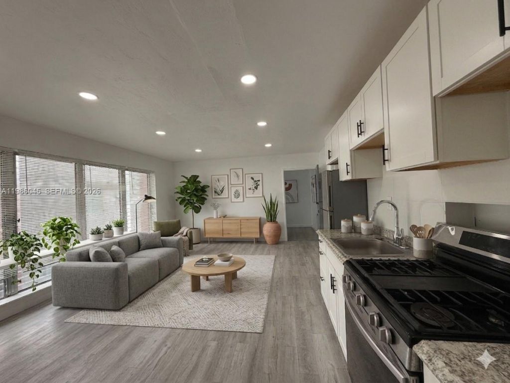 316 Surfside Blvd, Unit 5, Surfside, FL 33154 Photo