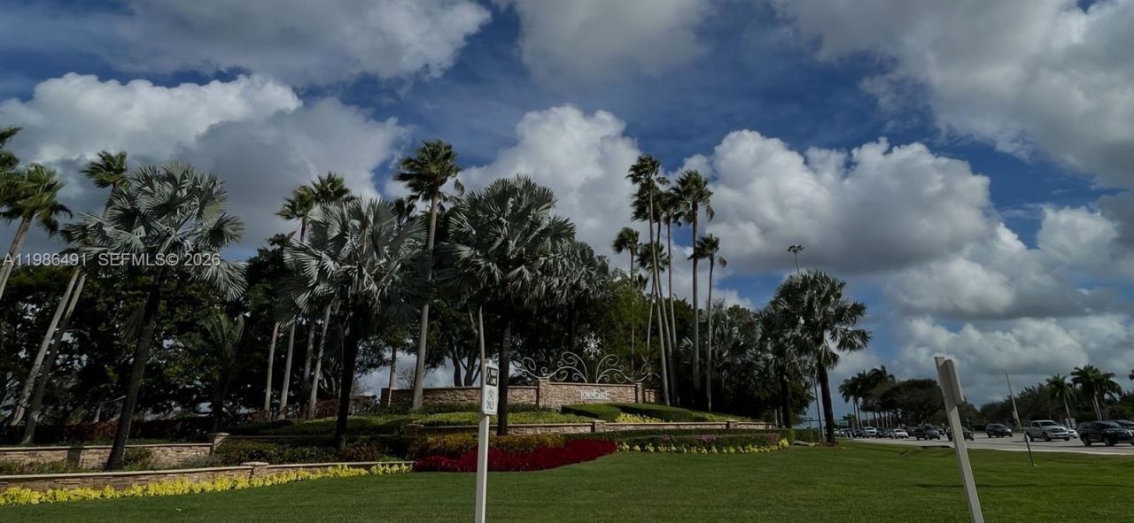 111 NW 151st Ave, Pembroke Pines, FL 33028 Photo