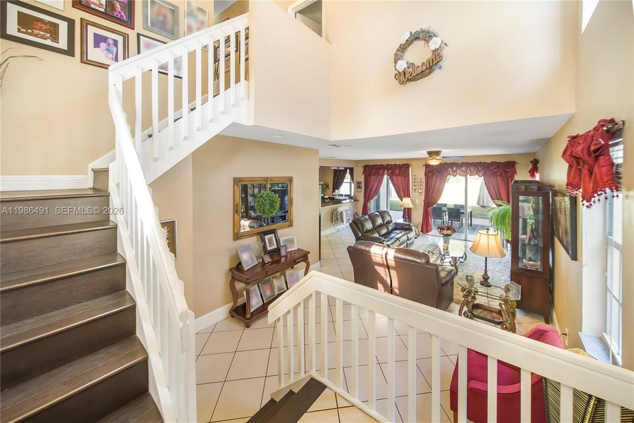 111 NW 151st Ave, Pembroke Pines, FL 33028 Photo