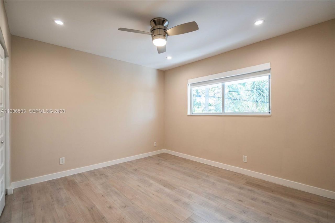 2400 NE 26th St, Unit 7, Fort Lauderdale, FL 33305 Photo