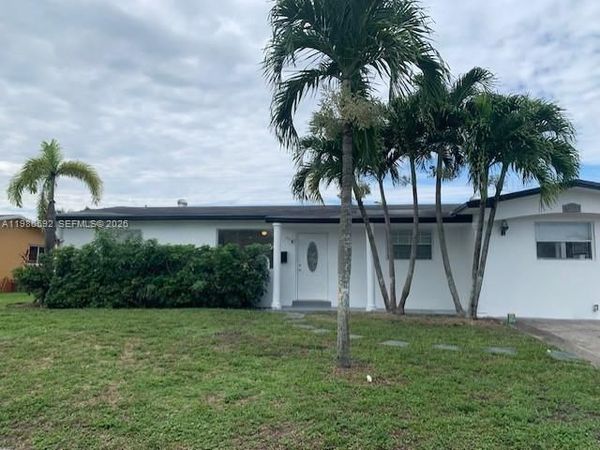 4930 NW 13th St, Lauderhill, FL 33313