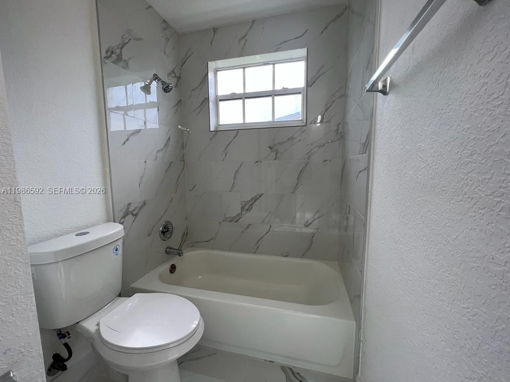 4930 NW 13th St, Lauderhill, FL 33313 Photo