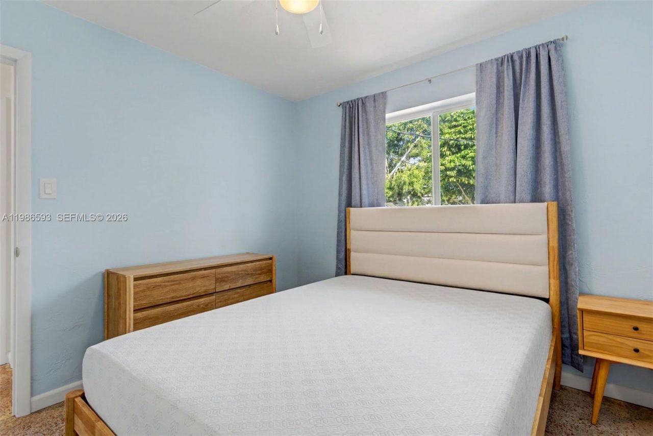 616 NW 3rd Ct , Hallandale Beach, FL 33009 Photo