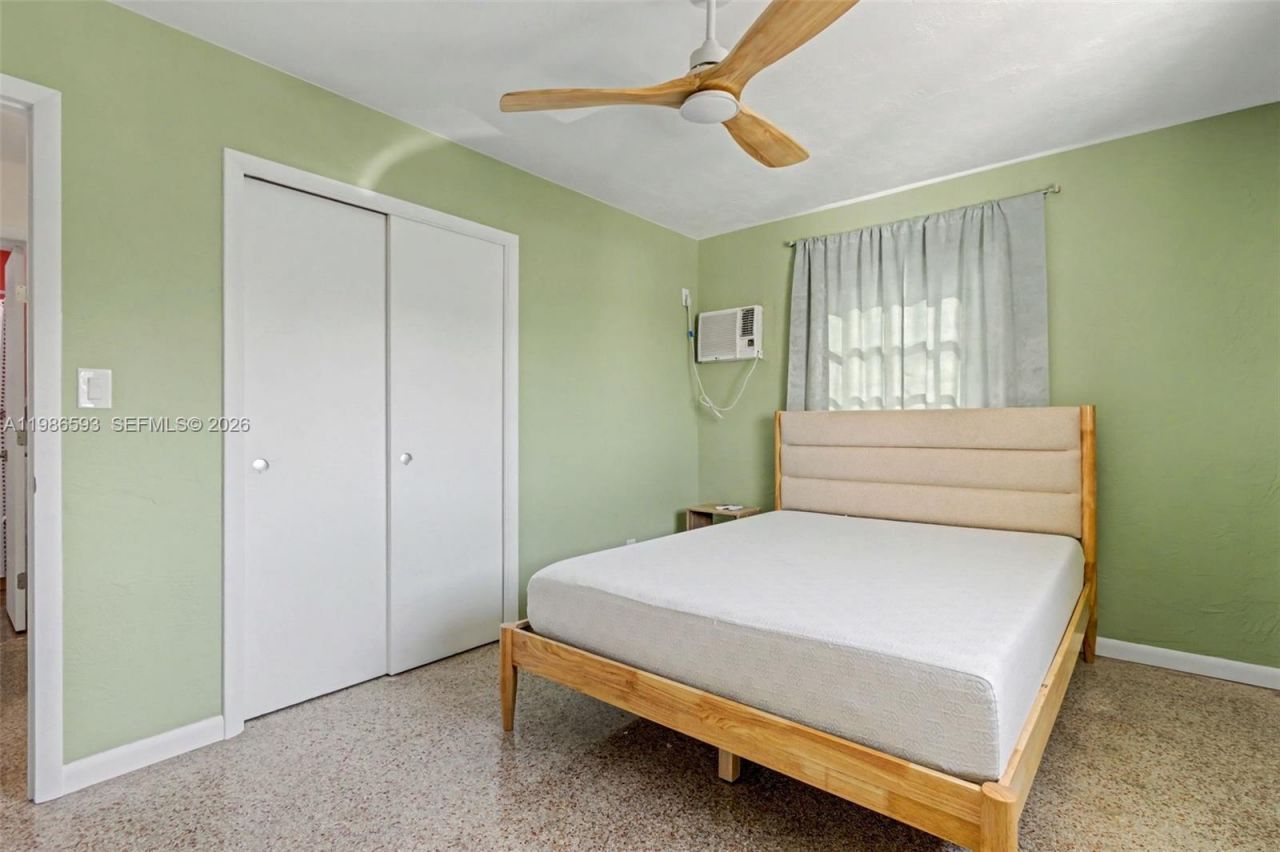 616 NW 3rd Ct , Hallandale Beach, FL 33009 Photo