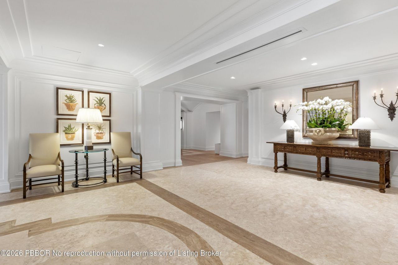 150 Bradley Place, Unit 615, Palm Beach, FL 33480 Photo