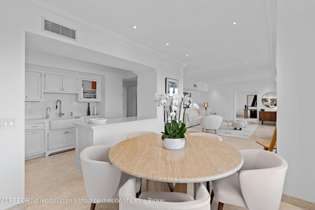 150 Bradley Place, Unit 615, Palm Beach, FL 33480 Photo