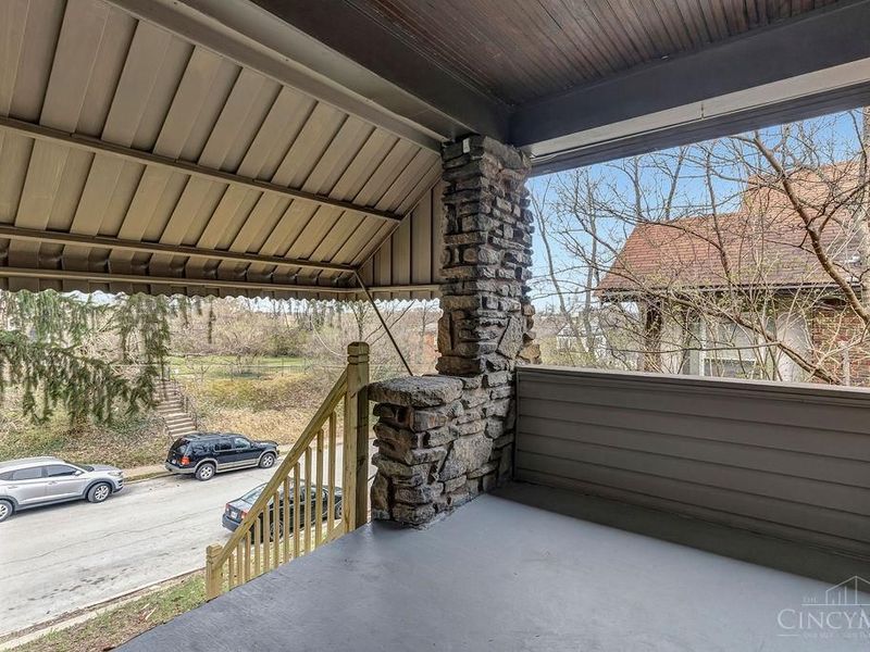 1124 Elberon Avenue, Cincinnati, OH 45205 Photo 3