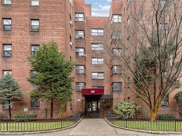 30 Fleetwood Avenue , Unit 2E, Mount Vernon, NY 10552