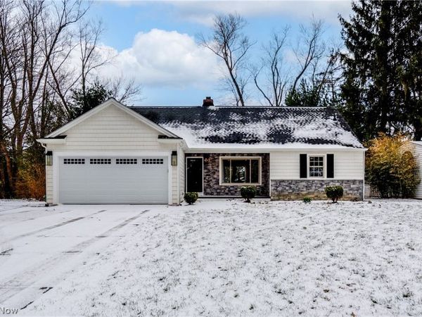 30009 Ednil Drive , Bay Village, OH 44140