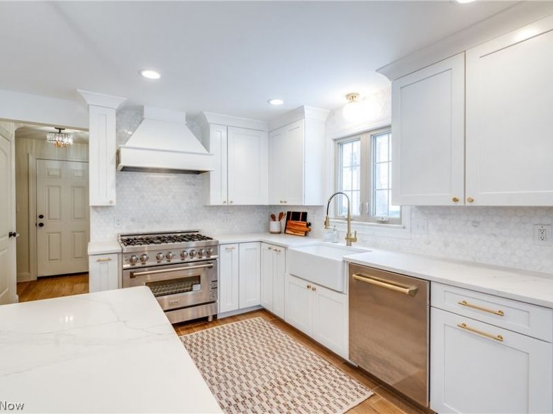 30009 Ednil Drive, Bay Village, OH 44140 Photo 10