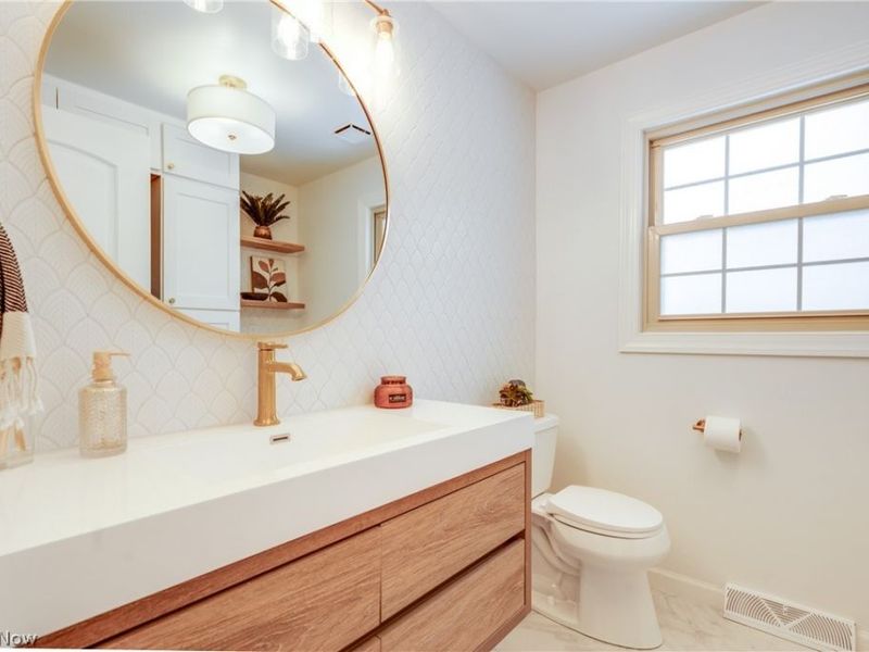 30009 Ednil Drive , Bay Village, OH 44140 Photo 25