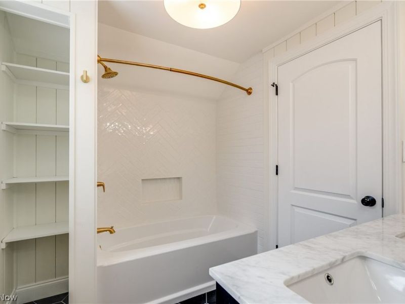 30009 Ednil Drive , Bay Village, OH 44140 Photo 36