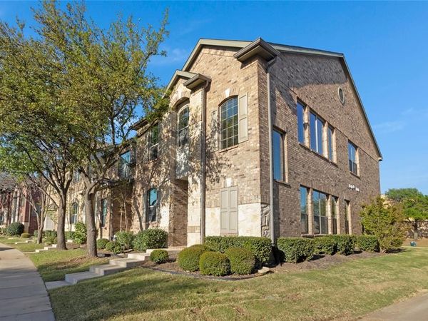8740 Iron Horse, Irving, TX 75063