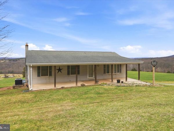 529 BRADDOCK SCHOOL ROAD, SLANESVILLE, WV 25444