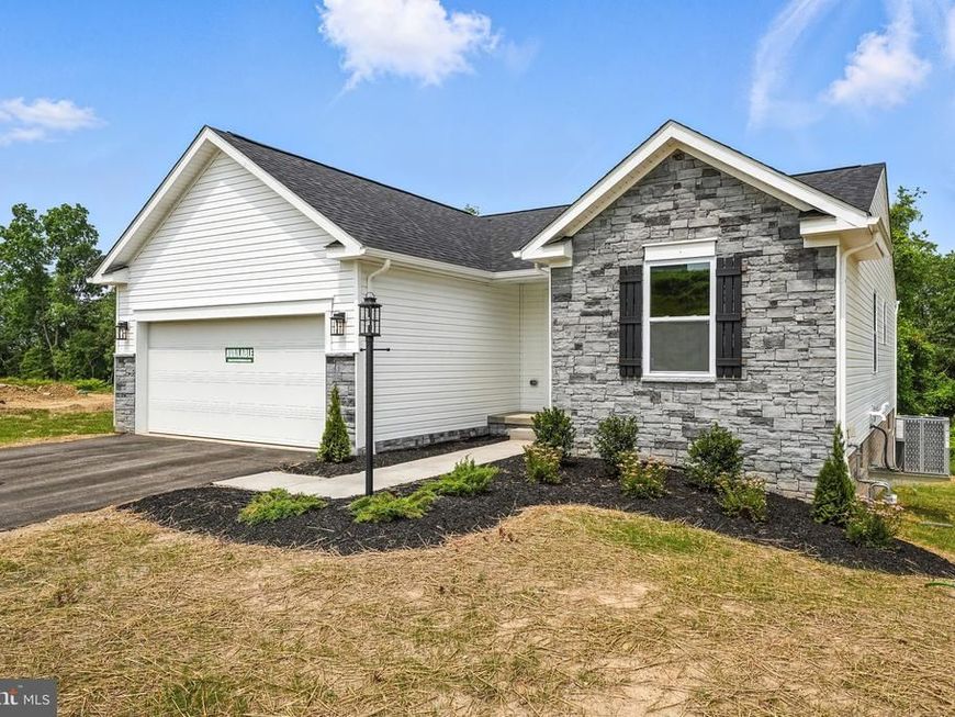 12 Monroe Avenue, Ranson, WV 25438 Main Photo