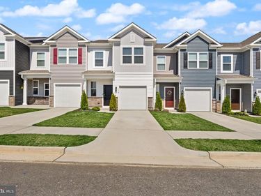 138 WILLETT HOLLOW , STEPHENS CITY, VA 22655