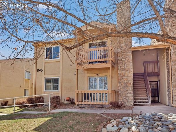 846 Tenderfoot Hill Road, Unit 102, Colorado Springs, CO 80906