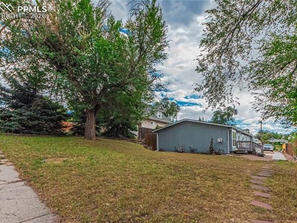 735 E Vermijo Avenue, Colorado Springs, CO 80903