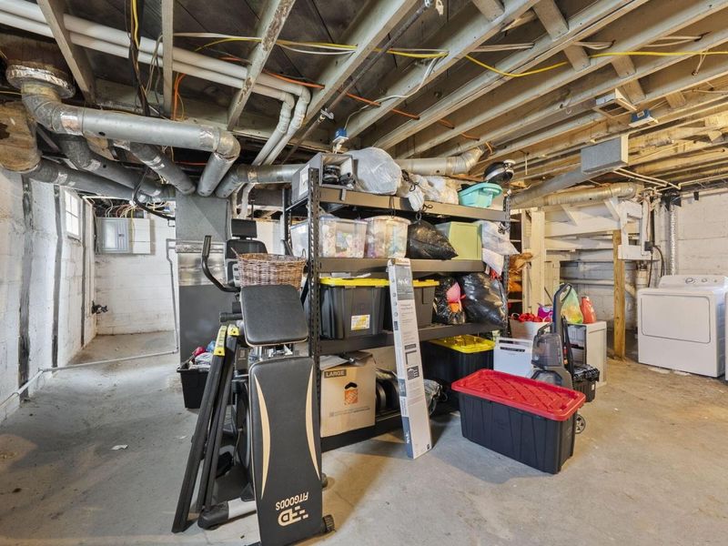 2127 Leonard Avenue, Columbus, OH 43219 Photo 23