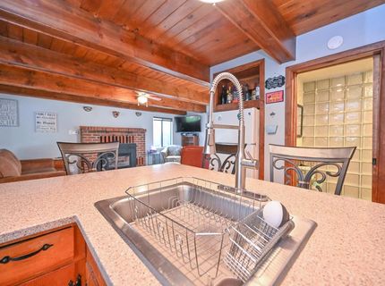 2573 Rose Ave, South Lake Tahoe, CA 96150 Photo