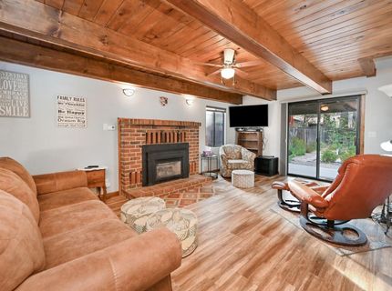 2573 Rose Ave, South Lake Tahoe, CA 96150 Photo