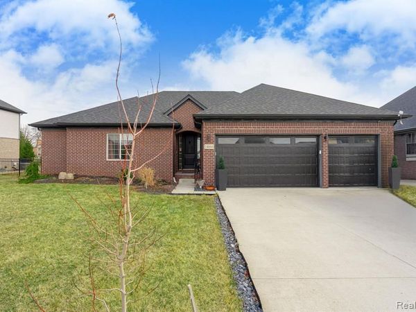 14664 Hannebauer Court, Sterling Heights, MI 48313