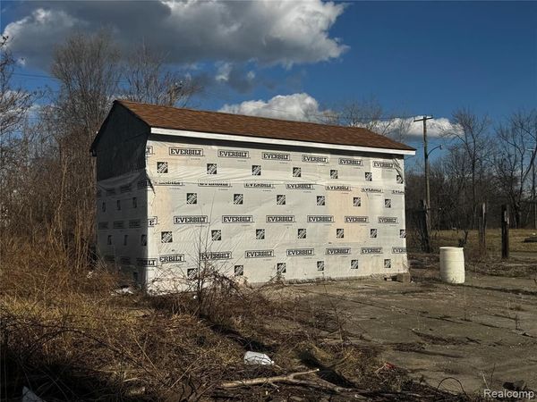 5110 Chene Street, Detroit, MI 48211